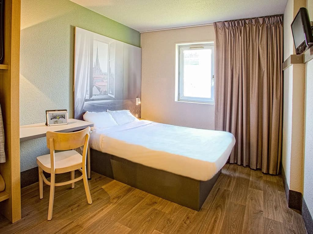 B&B HOTEL Mulhouse Ile Napoléon - Miniature 7