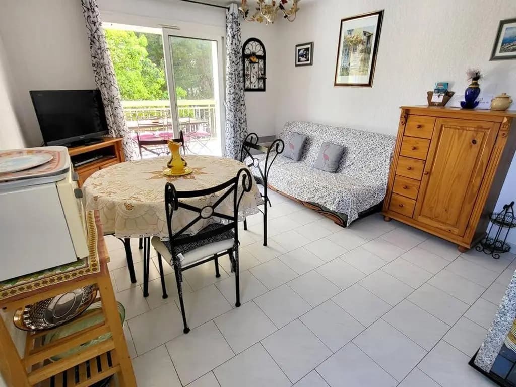 Appartement Six-Fours-les-Plages, 2 pièces, 4 personnes - FR-1-316-91 - Photo 2