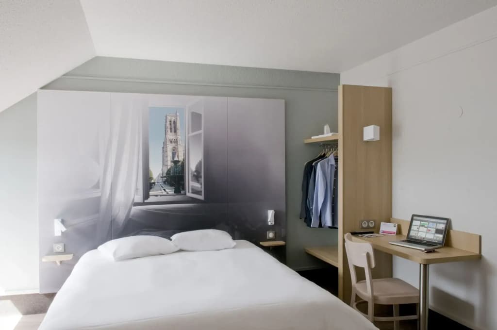 B&B HOTEL Saint-Quentin - Miniature 6
