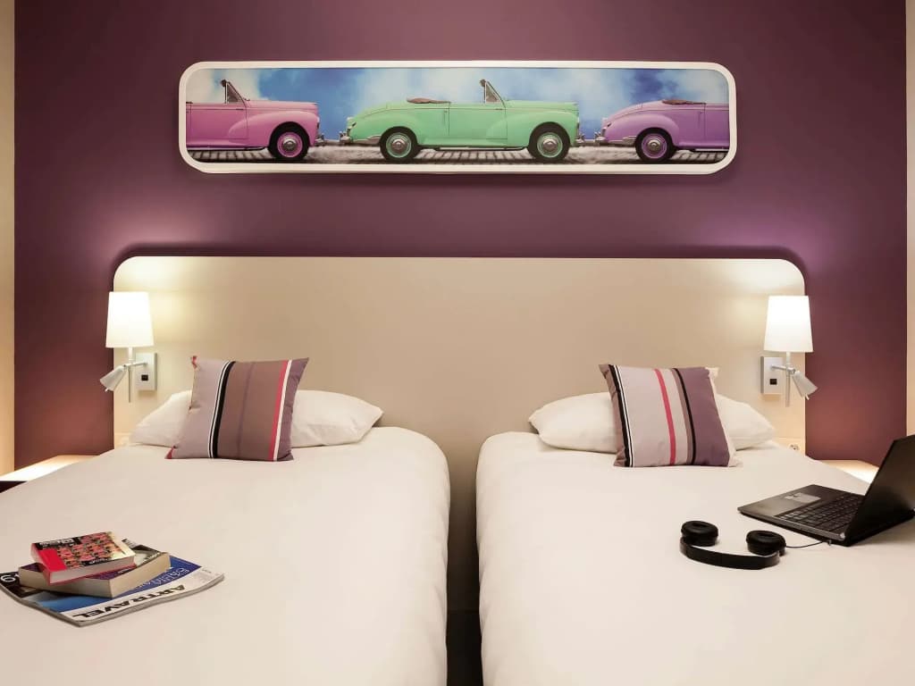 ibis Styles Montbeliard Centre Velotte - Photo 4