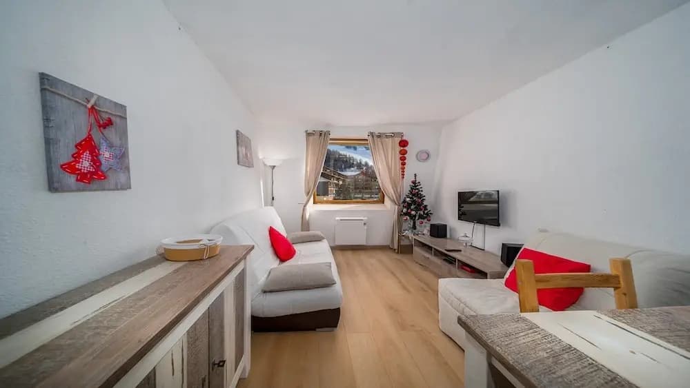 Studio in Allos With Stunning Mountain Views - Miniature 6