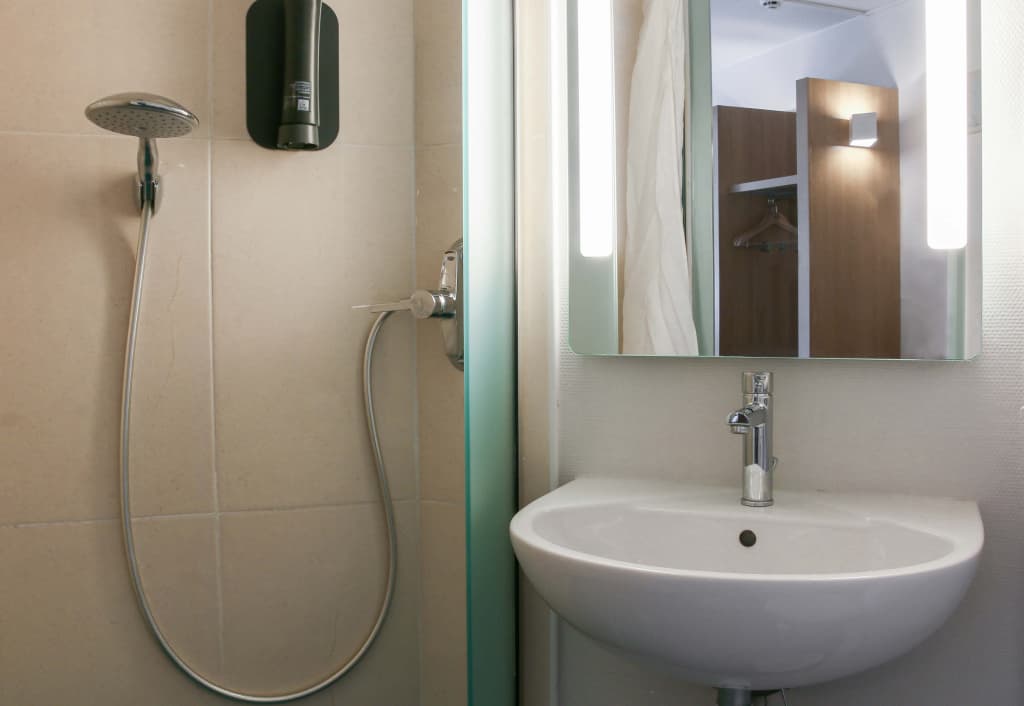 B&B HOTEL Fréjus Roquebrune-sur-Argens - Miniature 7