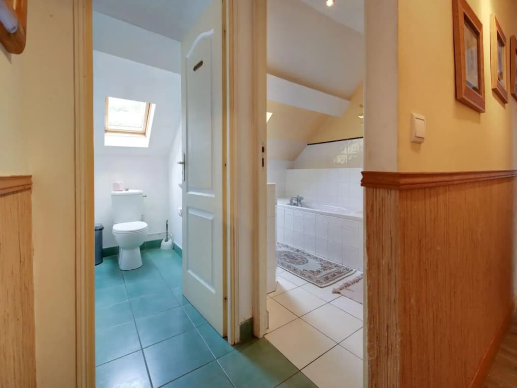 Charming Holiday Home in Raizeux Near Forest - Miniature 7