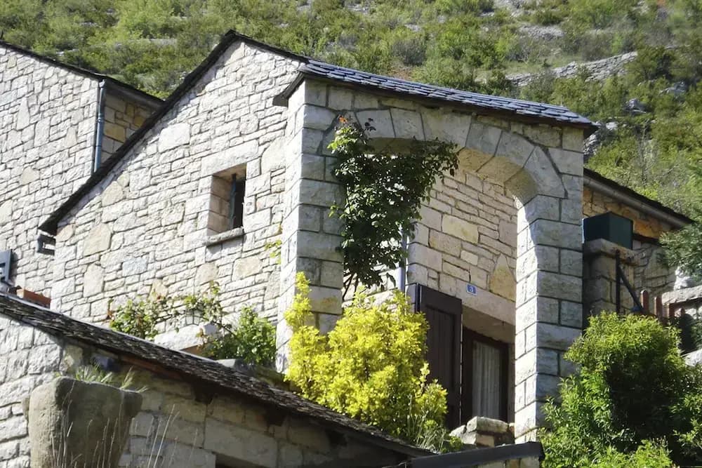 Hôtel Les Bateliers - Photo 1