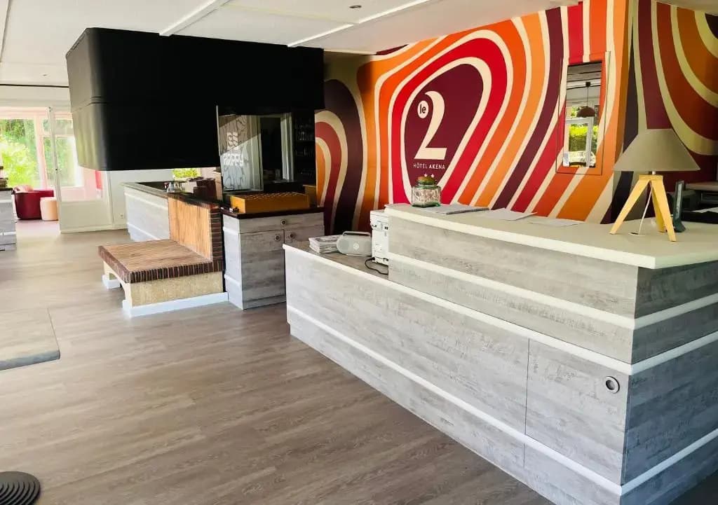 Le 2 by HOTEL AKENA LA FERTE BERNARD - Photo 2