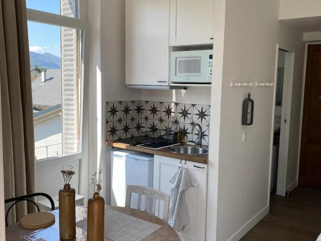 Appartement Aix-les-Bains, 1 pièce, 2 personnes - FR-1-617-15 - Miniature 7
