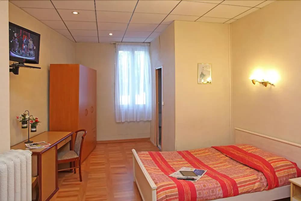 Hotel Le Terminus d'Albi - Photo 1