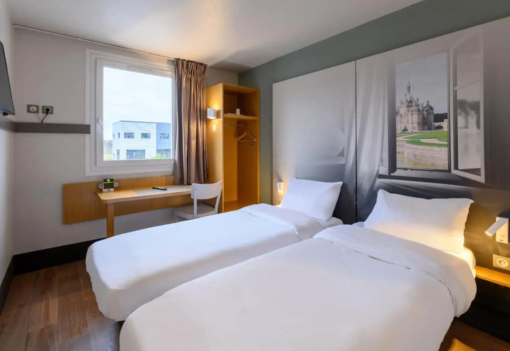 B&B HOTEL Creil Chantilly - Miniature 7