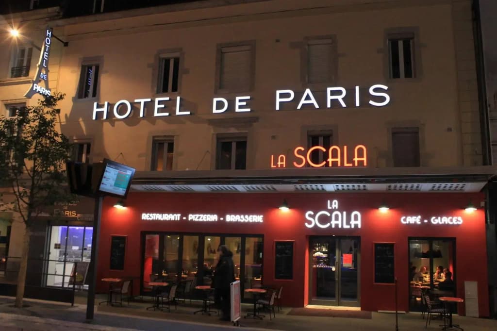 Hôtel de Paris - Photo 1