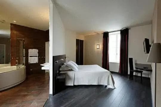 Chateau Du Mont Joly - Photo 2