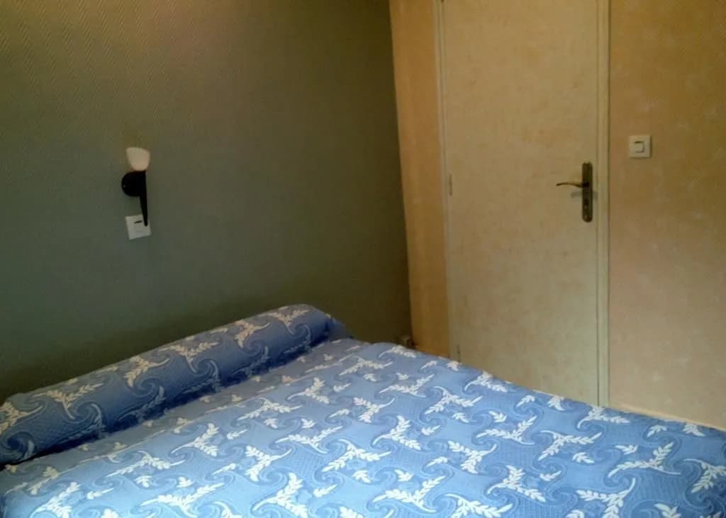 Hôtel du Centre - Photo 3