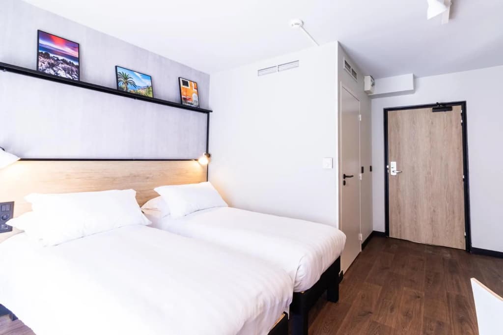 Ibis Roquebrune Cap Martin - Miniature 6