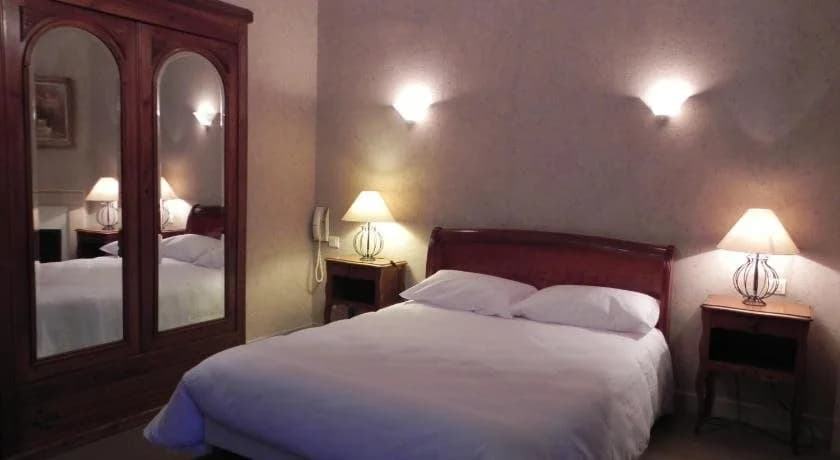 Hôtel Le Pont Napoléon - Photo 4