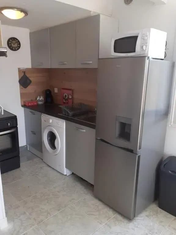 Maison à 200m de la mer, 10 mn de l'aéroport de Bastia avec sur place un Snack avec accès piscine gratuit pour la clientèl...