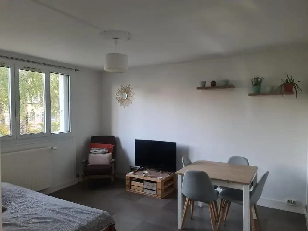 Private room in a shared apartment II - Photo 3