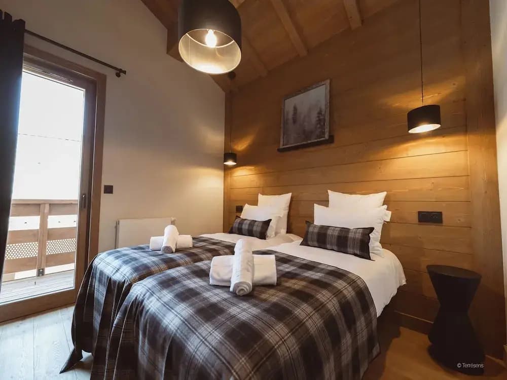 Chic Alpine Apartment With Shared Pool - Photo 5
