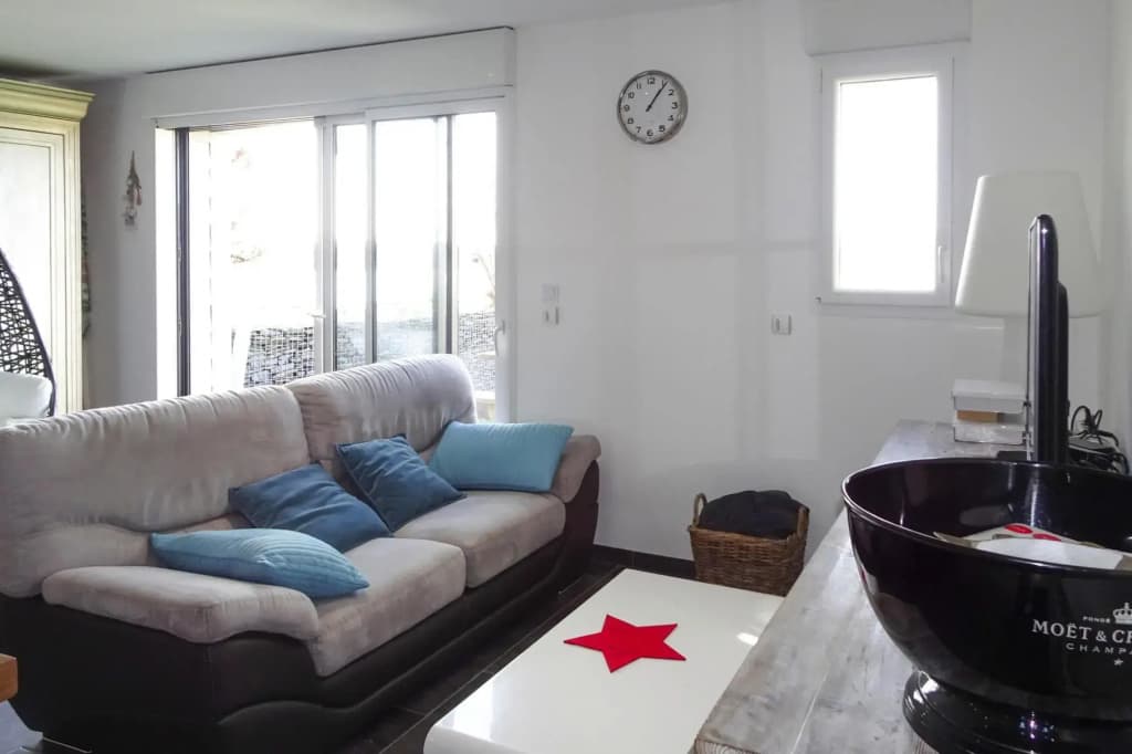 Holiday Home With sea View in Portbail - Photo 2