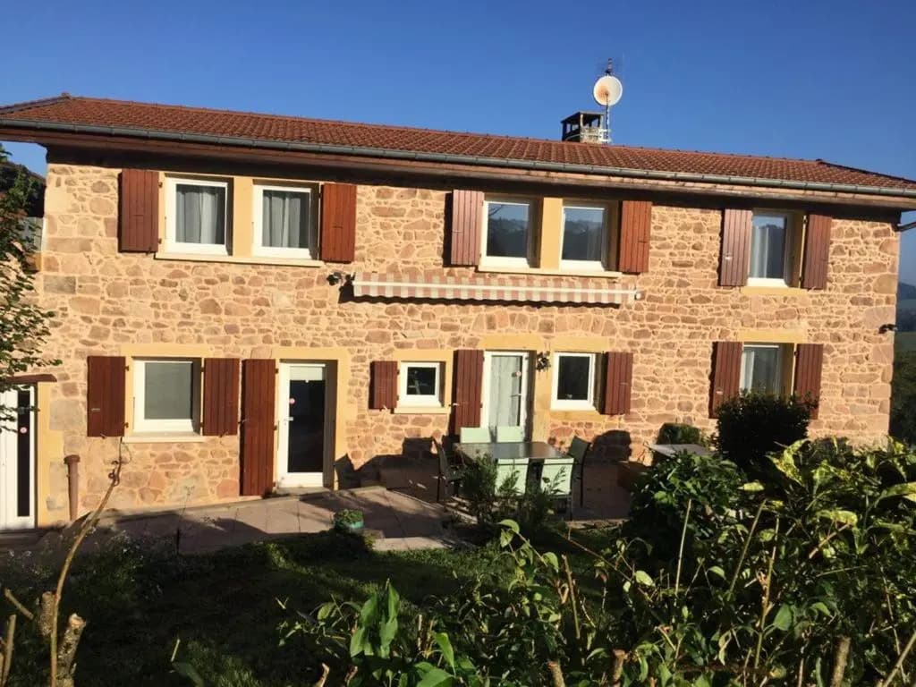 Gîte Belmont-de-la-Loire, 5 pièces, 10 personnes - FR-1-496-247 - Photo 1