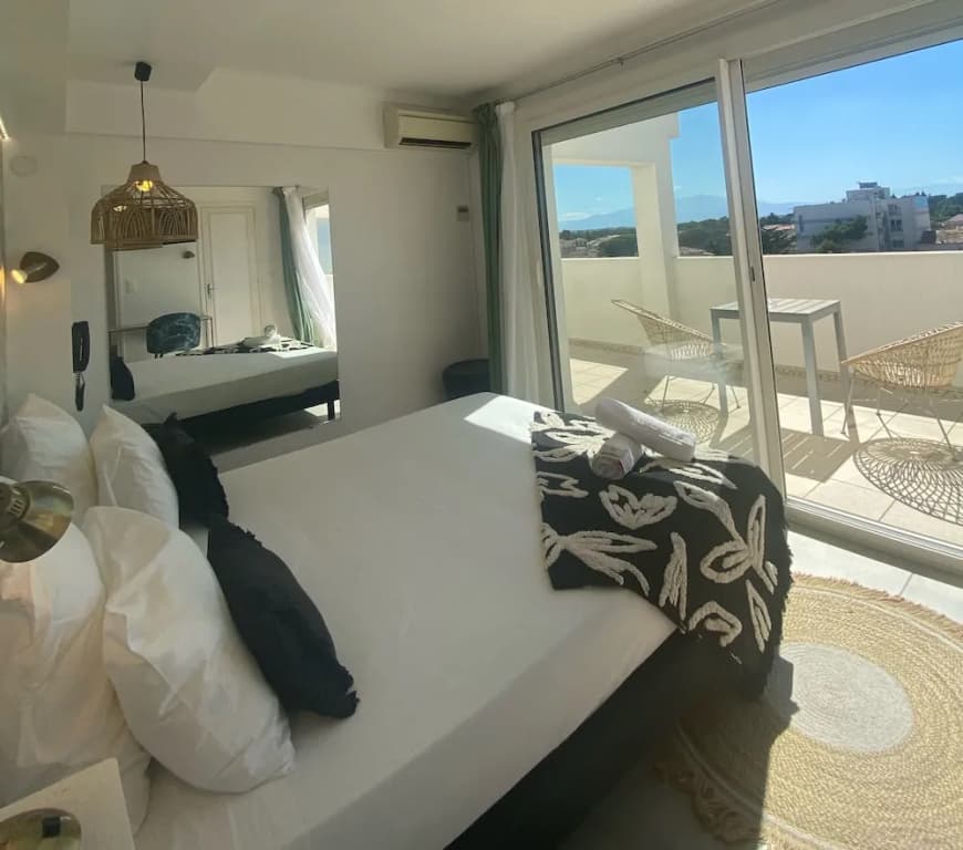 Hôtel Les Sables - Urban Style - by Logis Hotels - Photo 3