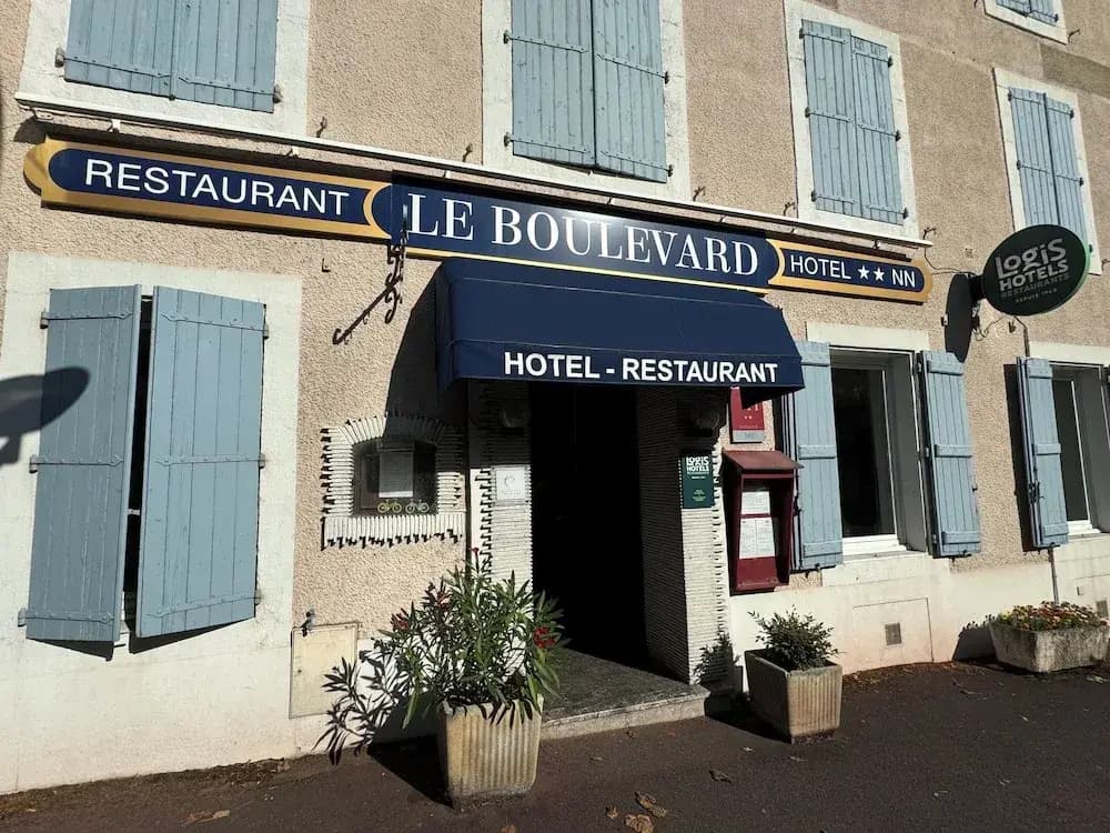 Hôtel Le Boulevard - Photo 1