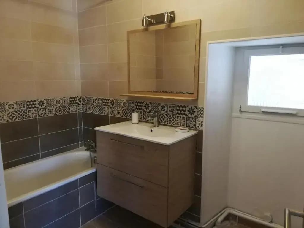 Appartement T2 dans le centre ville d'Angoulême - Photo 5