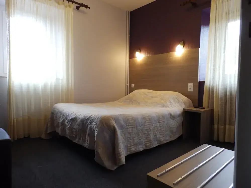 Hôtel Les Cévennes - Photo 3