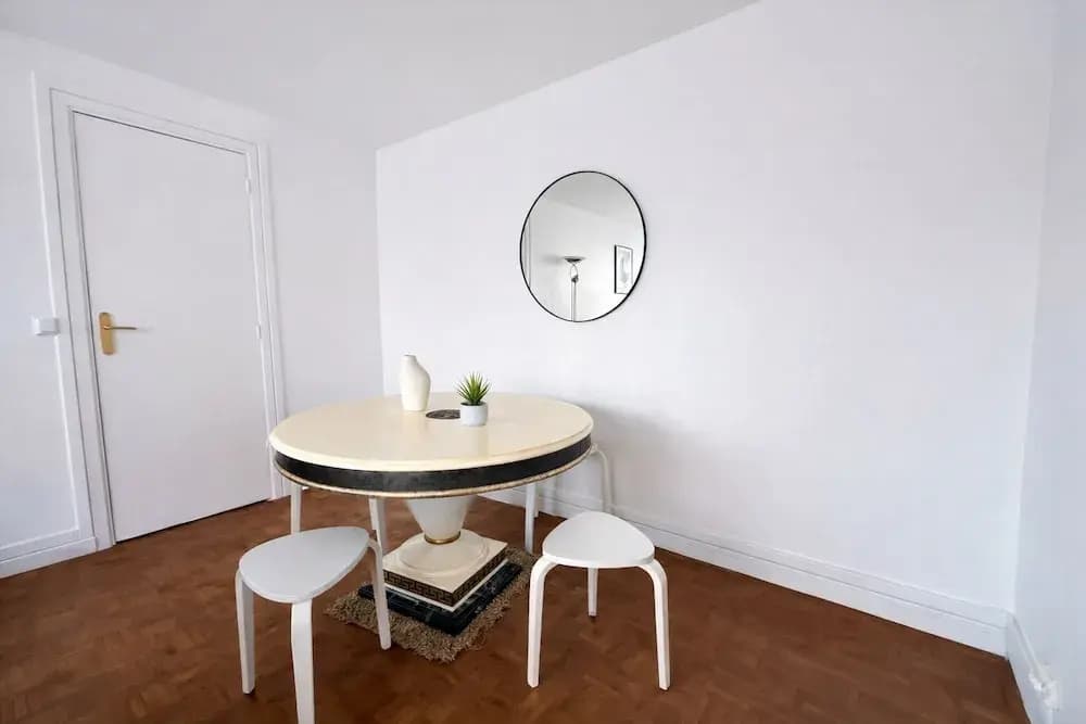 Appartement pres du parc Montsouris - Miniature 7