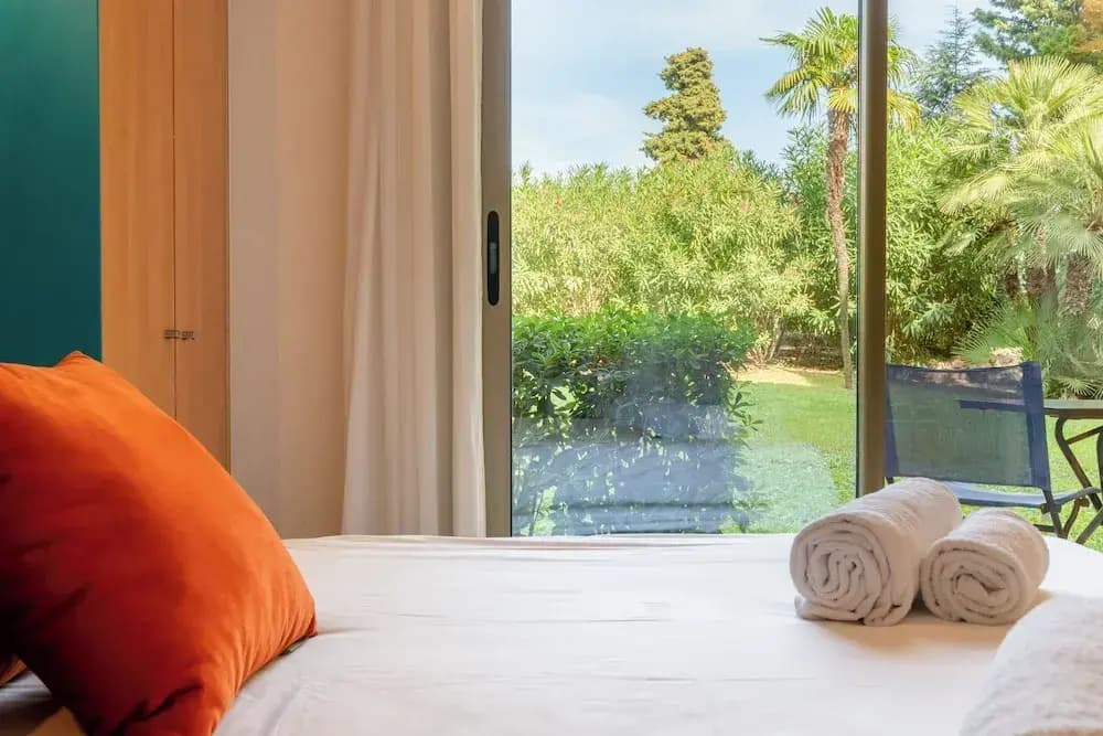 Les 15 Pins & La Mer -  Riviera Escape Apartments with Pool & Garden - Photo 5