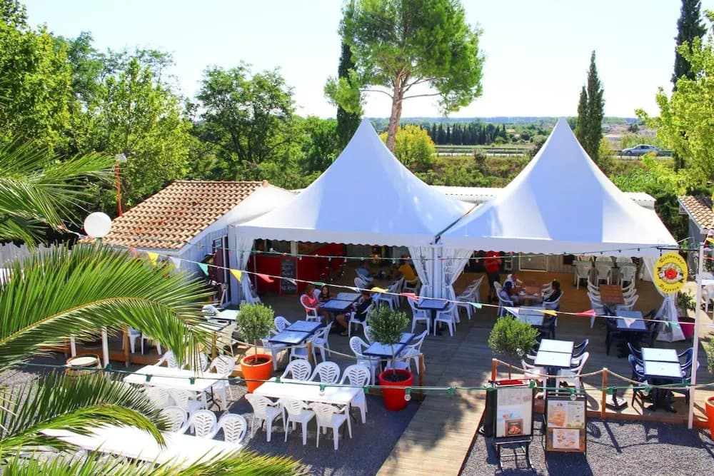 Mobile Home in Bessan With Terrace - Miniature 8