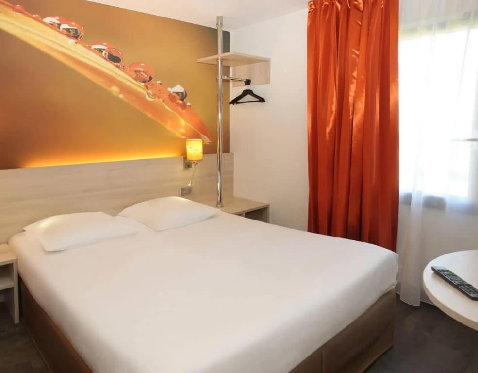 Brit Hotel Granville - Photo 3