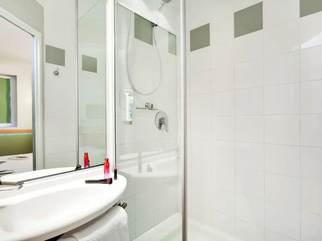 ibis budget Clermont-Ferrand Centre Montferrand - Miniature 7
