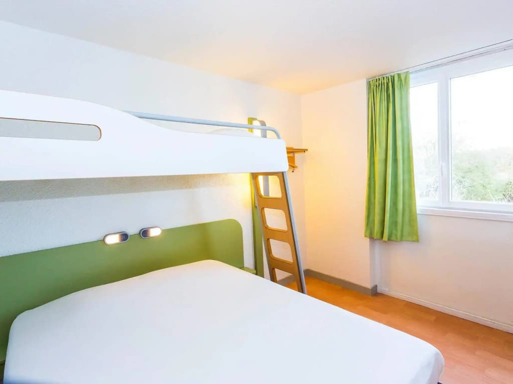 ibis Budget Lorient Hennebont - Photo 5