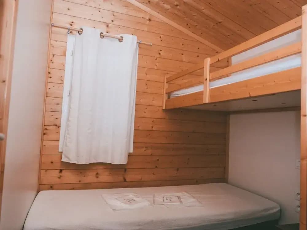 Attractive Chalet on a Hill in Monclar-de-quercy - Photo 2
