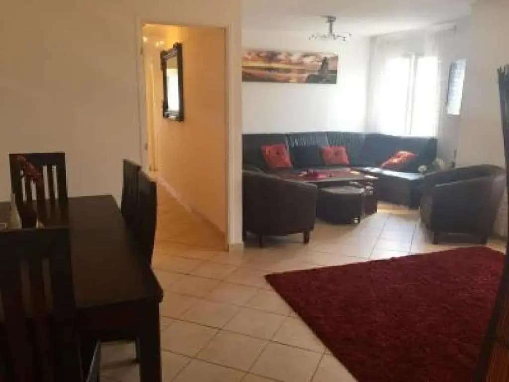 Pleasant 2 Bed Apartment in the Calm Palm Beach Area of Cannes With Beaches Nearby on all Sides - 1525 - Miniature 8