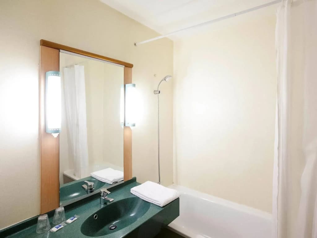 ibis budget Alès Saint Christol - Miniature 7
