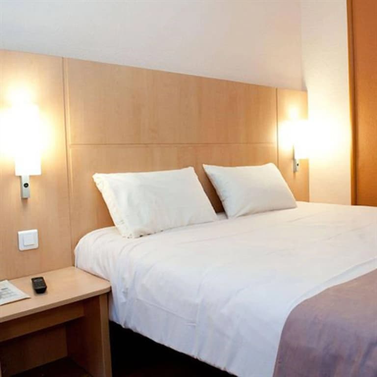 Egg Hotel Paris Gonesse - Photo 2