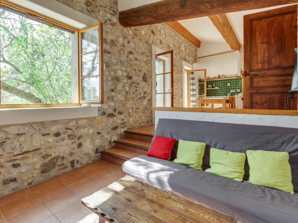 Welcoming Holiday Home in Tautavel with Balcony - Photo 3