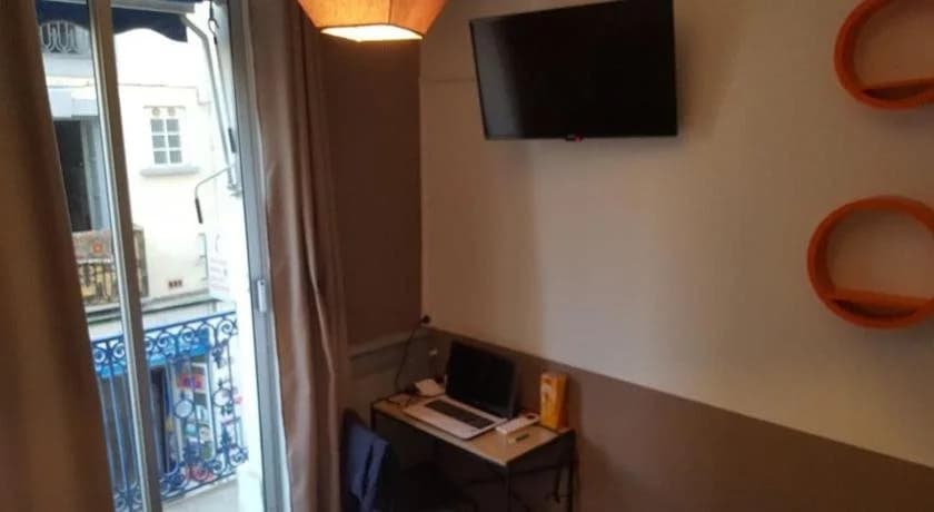 Hôtel Confort - Photo 3