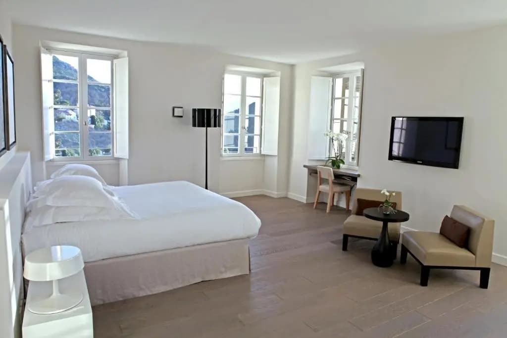 Boutique Hotel NOAE by Emerald Stay - Photo 2