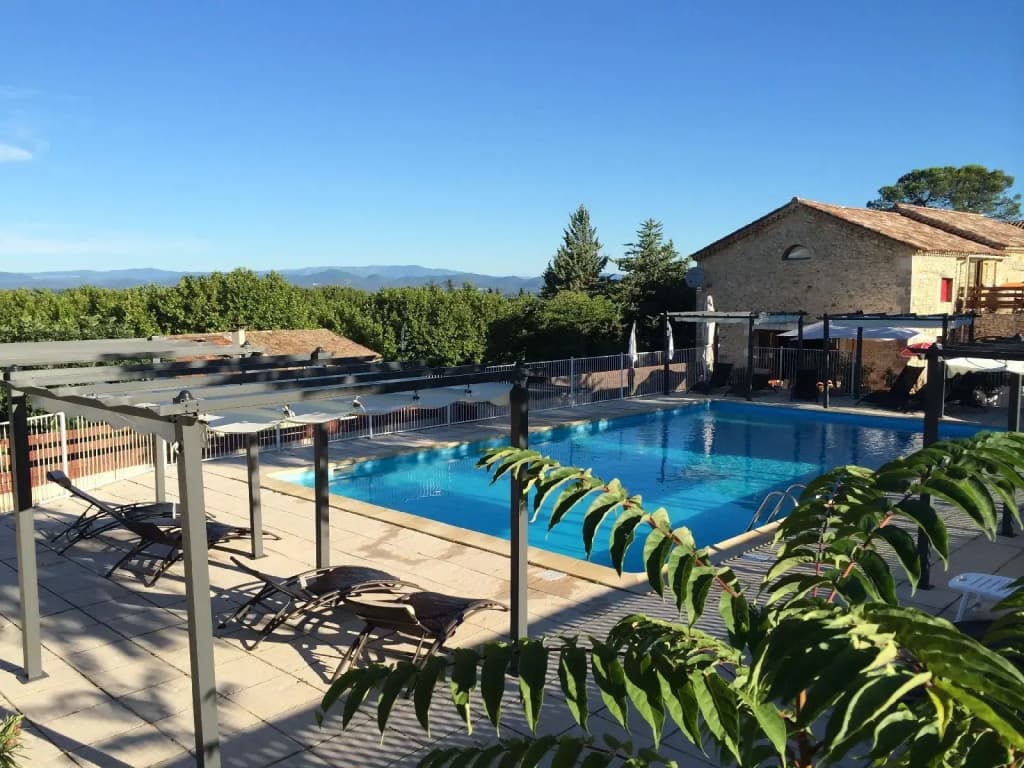 Mont Bouquet Lodge - Miniature 8