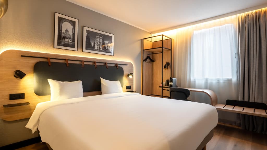 Campanile PRIME - Suresnes - La Défense - Photo 3