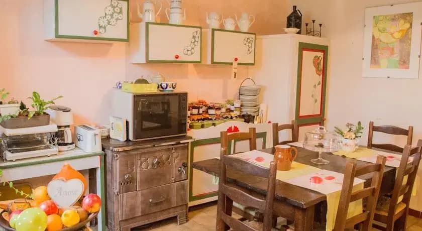 Chez Véronique - Miniature 6
