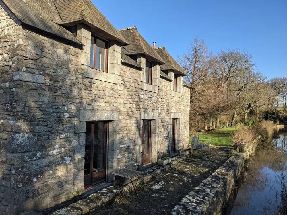 Authentic 18th Century Mill Near the sea - Photo 1