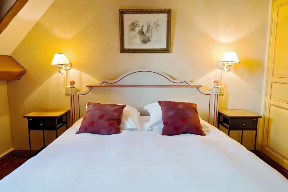 Hostellerie De La Tour D Auxois - Photo 4