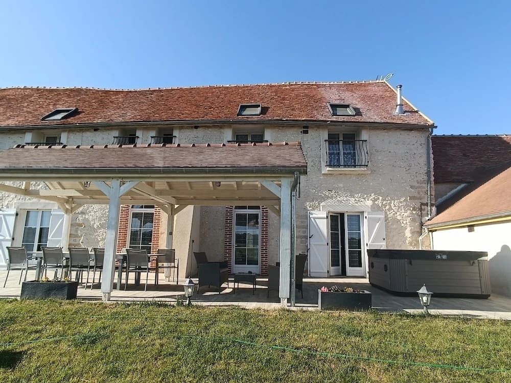 Le Domaine des Hirondelles - Photo 1