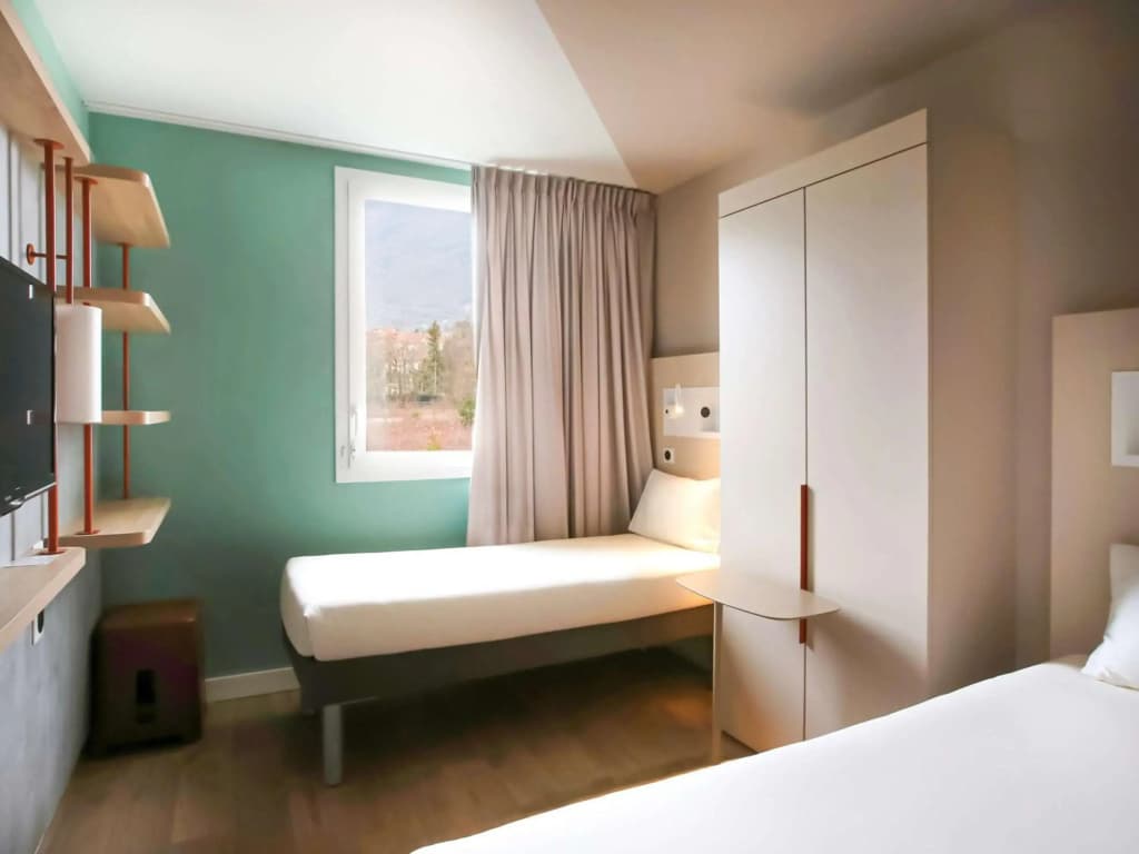 Ibis Budget Saint Genis Pouilly Geneva - Photo 5