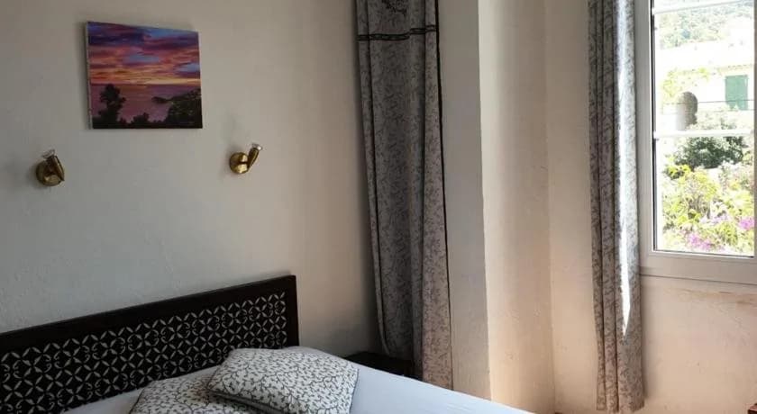 Hôtel de la plage - Photo 2