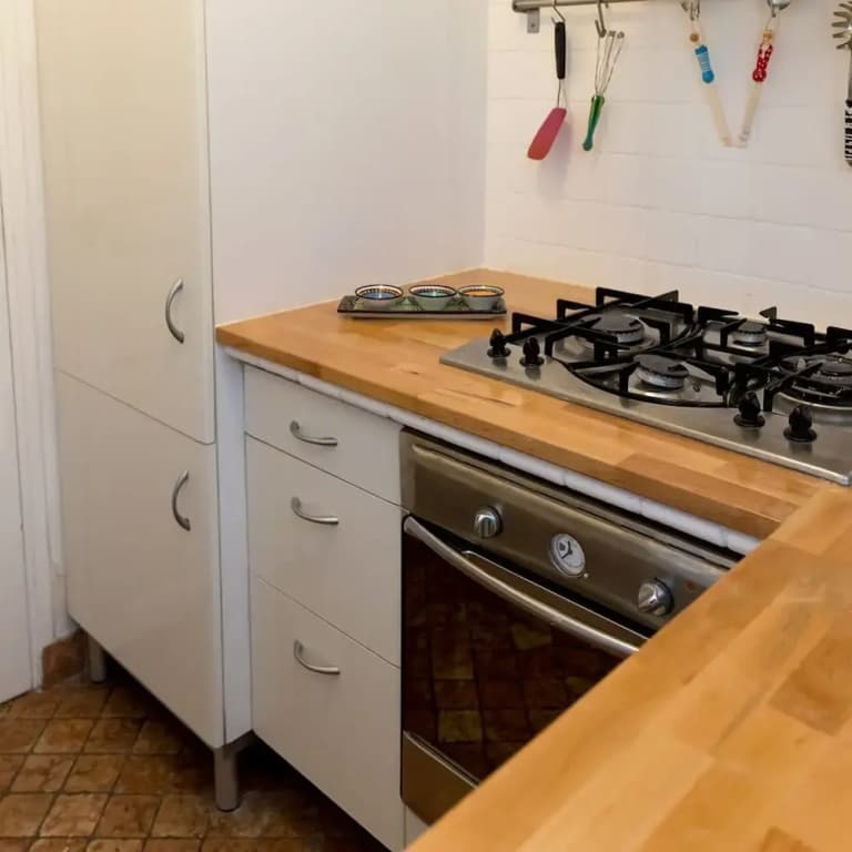 White Sacr I Beautiful 2-bedroom in Montmartre - Miniature 8
