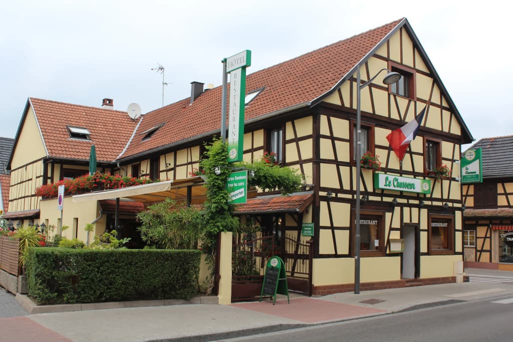 Hôtel Restaurant du Chasseur - Miniature 8