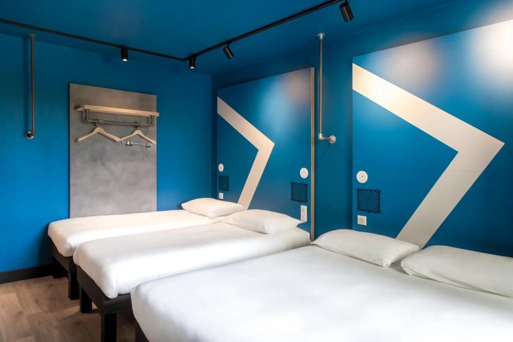 ibis Budget La Rochelle Centre Gare - Miniature 6